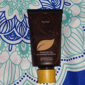 NEW Amazonian clay full coverage foundation SPF 15